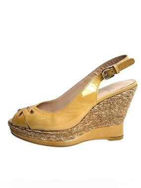 Stuart Weitzman Espadrille Peep Toe Wedge Heels Sandals Camel Tan Patent Leather